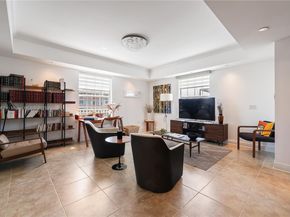 110 Hendricks Isle 13, Fort Lauderdale FL 33301