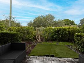 891 NW 45th Ter, Plantation FL 33317