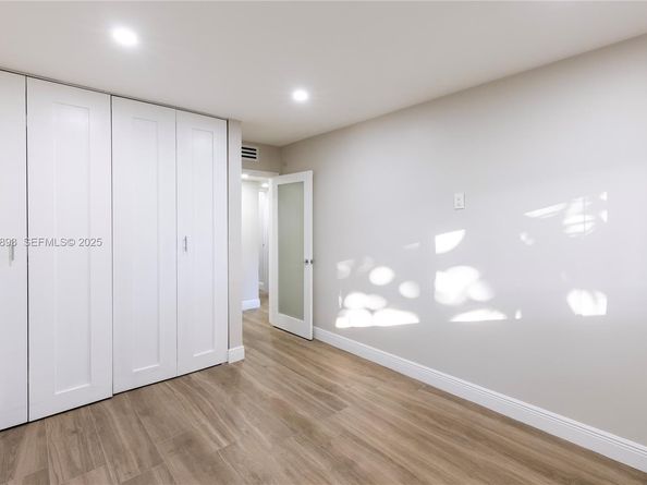 6855 Edgewater Dr 1DS, Coral Gables FL 33133