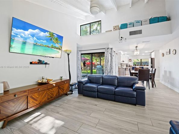 10923 SW 134th Ct, Miami FL 33186