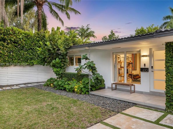 670 NE 58th St, Miami FL 33137