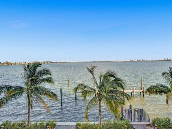 3131 NE 7th Ave 304, Miami FL 33137
