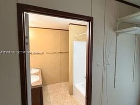 411 SW 131 Ave, Davie FL 33325