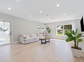 10650 NE 11th Ct, Miami Shores FL 33138