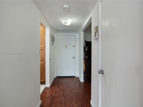 3731 N Country Club Dr 229, Aventura FL 33180