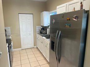 2510 NE 41st Ave, Homestead FL 33033