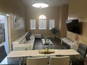 2510 NE 41st Ave, Homestead FL 33033