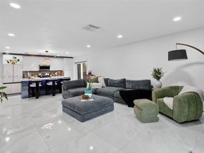 18931 SW 97th Ave, Cutler Bay FL 33157