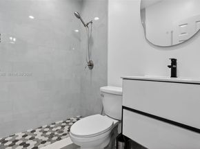 18931 SW 97th Ave, Cutler Bay FL 33157