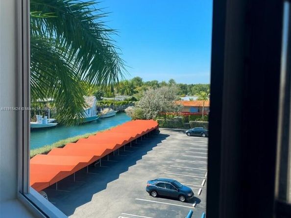 1700 NE 105th St 412, Miami Shores FL 33138