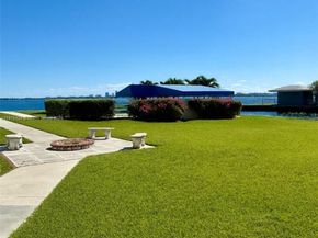 1700 NE 105th St 412, Miami Shores FL 33138