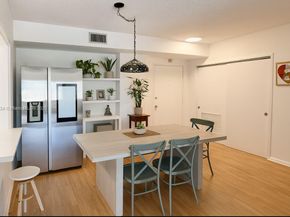 1700 NE 105th St 412, Miami Shores FL 33138
