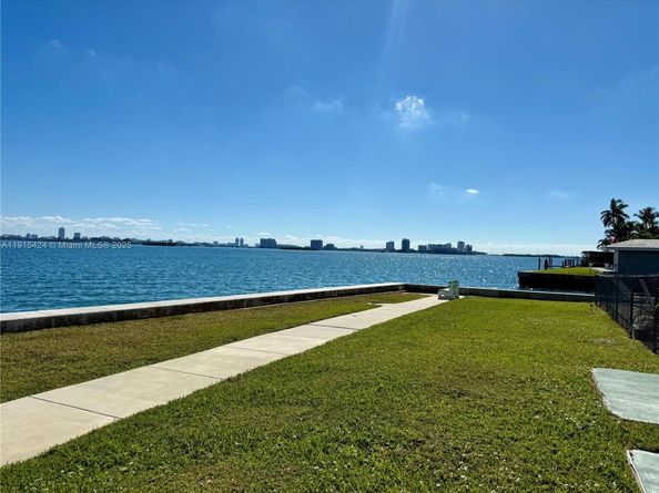 1700 NE 105th St 412, Miami Shores FL 33138