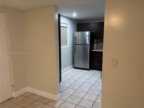 10421 Mahogany Key Cir 101, Miami FL 33196