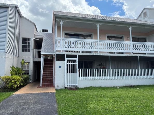 10421 Mahogany Key Cir 101, Miami FL 33196