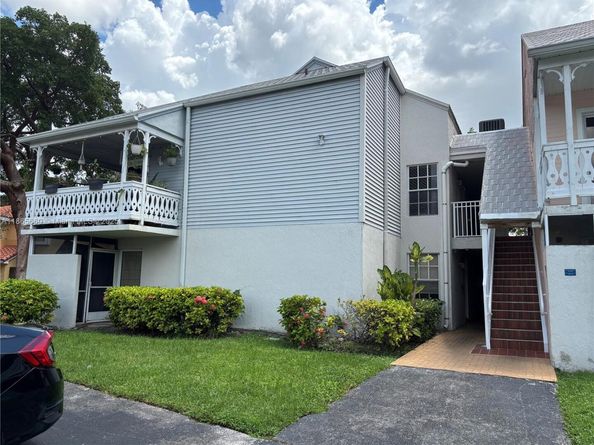 10421 Mahogany Key Cir 101, Miami FL 33196