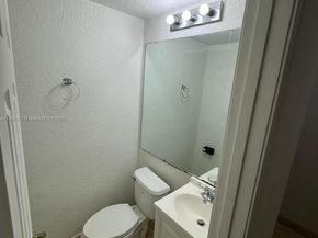2800 Georgia Ave D27, West Palm Beach FL 33405