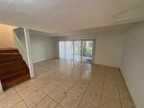 2800 Georgia Ave D27, West Palm Beach FL 33405
