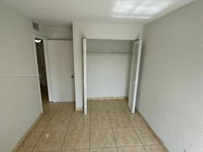 2800 Georgia Ave D27, West Palm Beach FL 33405