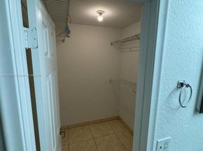 2800 Georgia Ave D27, West Palm Beach FL 33405