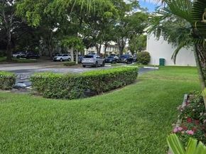 3320 Simms St 11F, Hollywood FL 33021