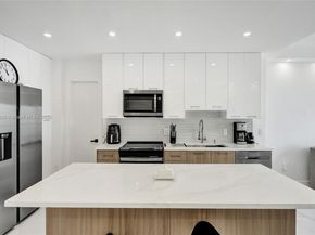 1985 S Ocean Dr PHK, Hallandale Beach FL 33009
