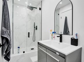 1985 S Ocean Dr PHK, Hallandale Beach FL 33009