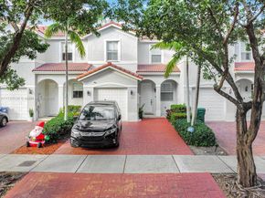 1007 NE 208th St 1007, Miami FL 33179