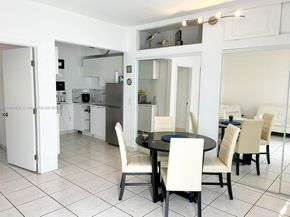 2160 Bay Dr 211, Miami Beach FL 33141