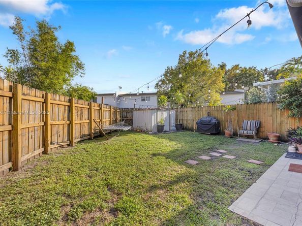 6949 SW 109th Pl, Miami FL 33173