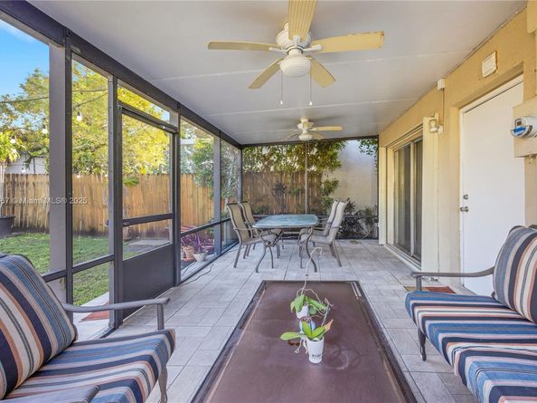 6949 SW 109th Pl, Miami FL 33173