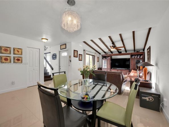 6949 SW 109th Pl, Miami FL 33173