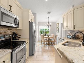 4108 Pine Ridge Ln, Weston FL 33331