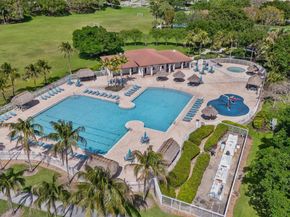 4108 Pine Ridge Ln, Weston FL 33331