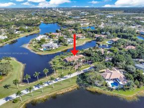 2905 Paddock Rd, Weston FL 33331