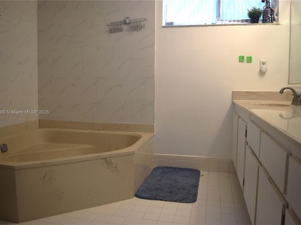 6328 W Longboat Ln W 204, Boca Raton FL 33433