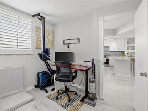 3703 NE 166th St 904, North Miami Beach FL 33160