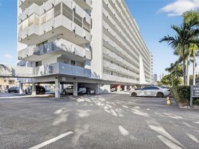 3703 NE 166th St 904, North Miami Beach FL 33160