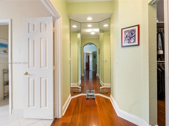 15697 SW 53rd St, Miramar FL 33027