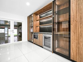 13284 SW 39th Street, Miami FL 33175