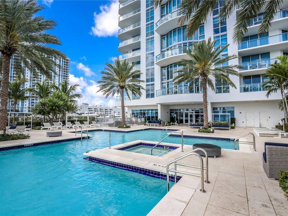 17301 Biscayne Blvd 1201, North Miami Beach FL 33160
