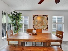 2747 Pinewood Ct, Davie FL 33328