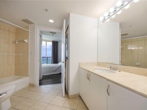 1750 N Bayshore Dr 3801, Miami FL 33132