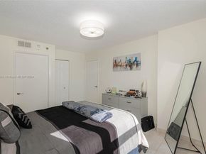 770 Claughton Island Dr 1914, Miami FL 33131