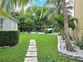 1406 NW 159th Ln, Pembroke Pines FL 33028