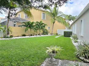 1406 NW 159th Ln, Pembroke Pines FL 33028