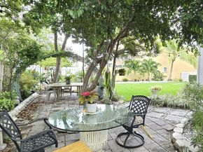 1406 NW 159th Ln, Pembroke Pines FL 33028