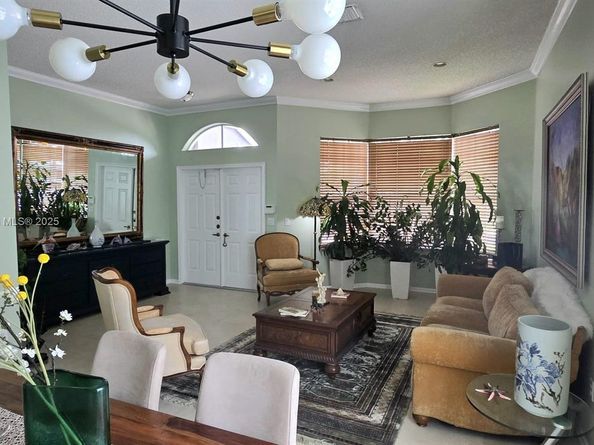 1406 NW 159th Ln, Pembroke Pines FL 33028