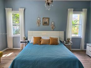 1406 NW 159th Ln, Pembroke Pines FL 33028