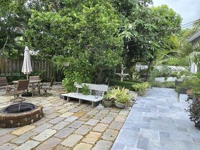 1406 NW 159th Ln, Pembroke Pines FL 33028